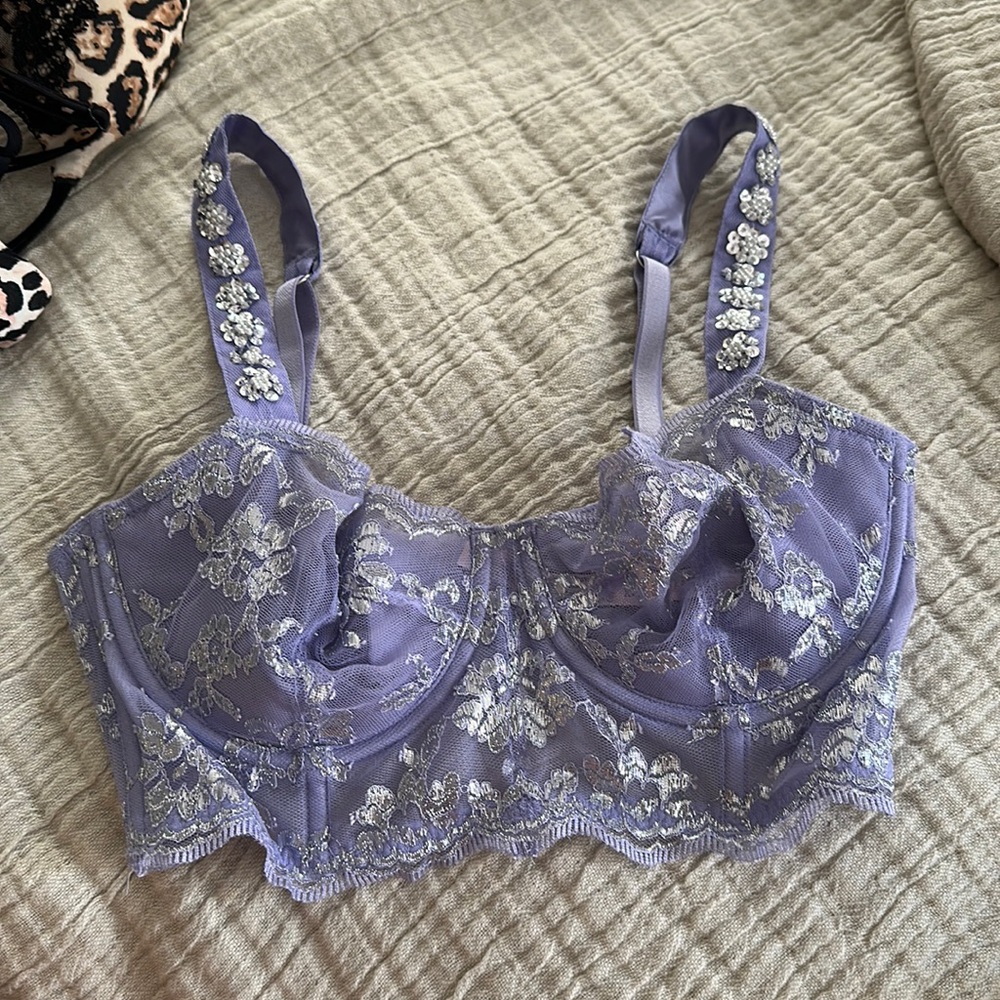 Victoria’s Secret Dream Angels Push Up Bra 34D